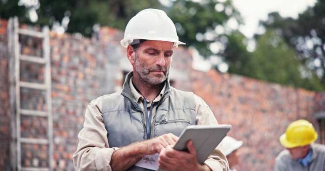 A business owner adjusts fleet card usage with his drivers on the fly.